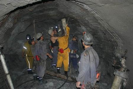 巫山工程爆破中的危险因素分析以及应对工程爆破危险的措施